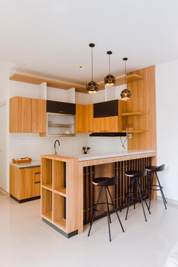 Melase Hill Villa Lajor 外观 照片